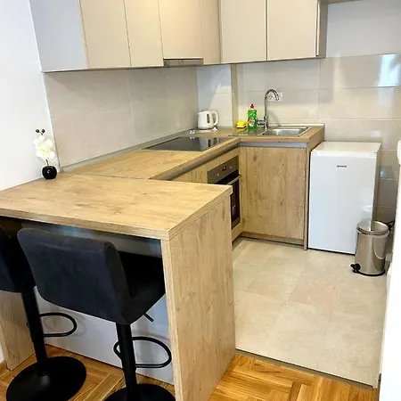Dream Sa Parkingom Apartment *