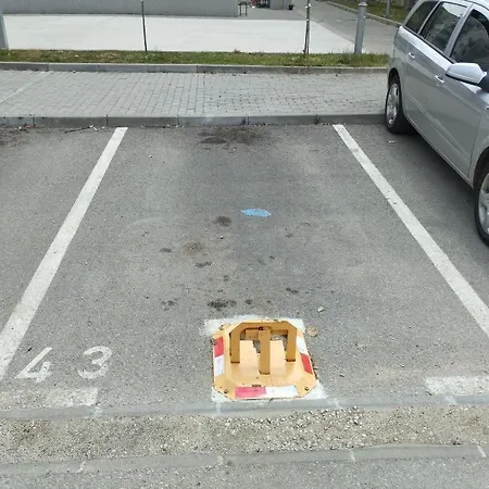 Dream Sa Parkingom Apartment Trebinje